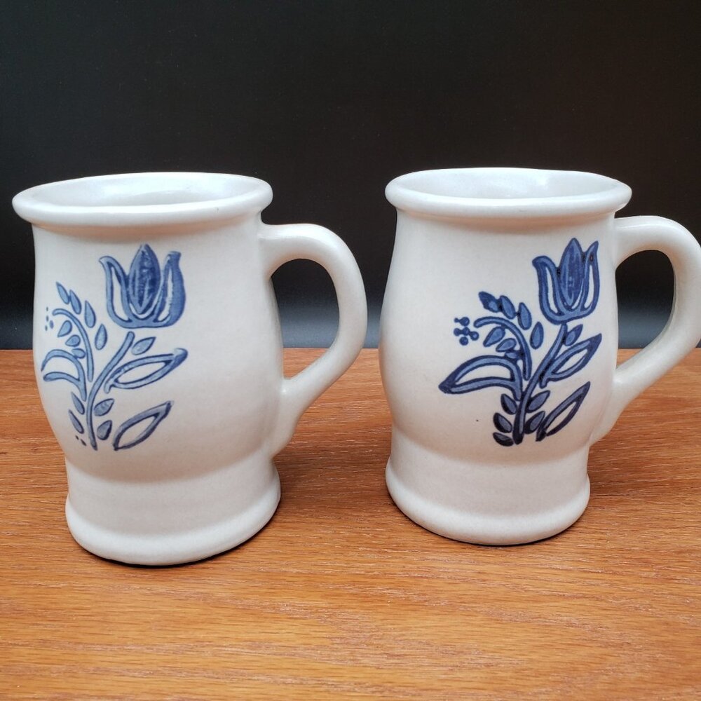 Pfaltzgraff Blue Tulip Stoneware Mugs Set of 2 USA 12 oz Folk Art/Colonial Style